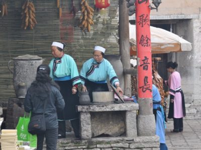 246823_218401921520884_584534_n