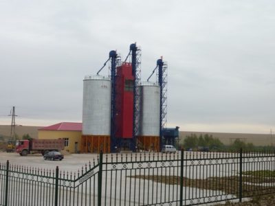 33562_159268100767600_3335083_n