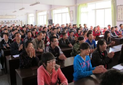 462577_498130400214700_808884321_o