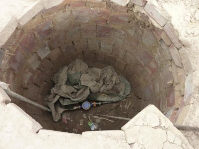 523729_401404463220628_1646394419_n