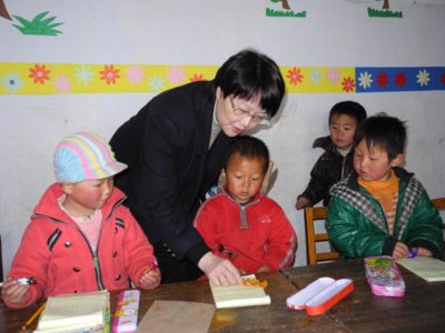 524643_401152543245820_504259562_n