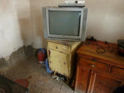 526354_401404419887299_1769740129_n