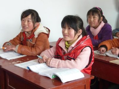 553737_401152329912508_204213159_n