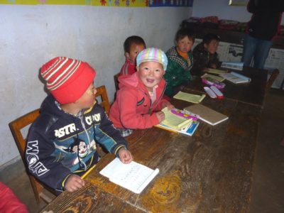 559049_401152479912493_1114671723_n